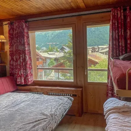 With Balcony And Beautiful View In Apartmán Val-dʼIsère