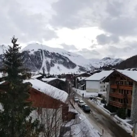 Apartmán With Balcony And Beautiful View In